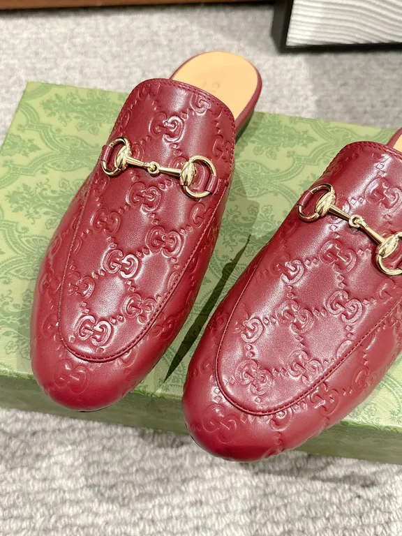 Gucci Shoe 